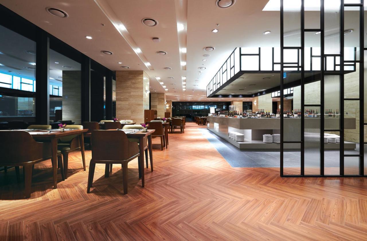 Jeongseon Intoraon Hotel Екстер'єр фото