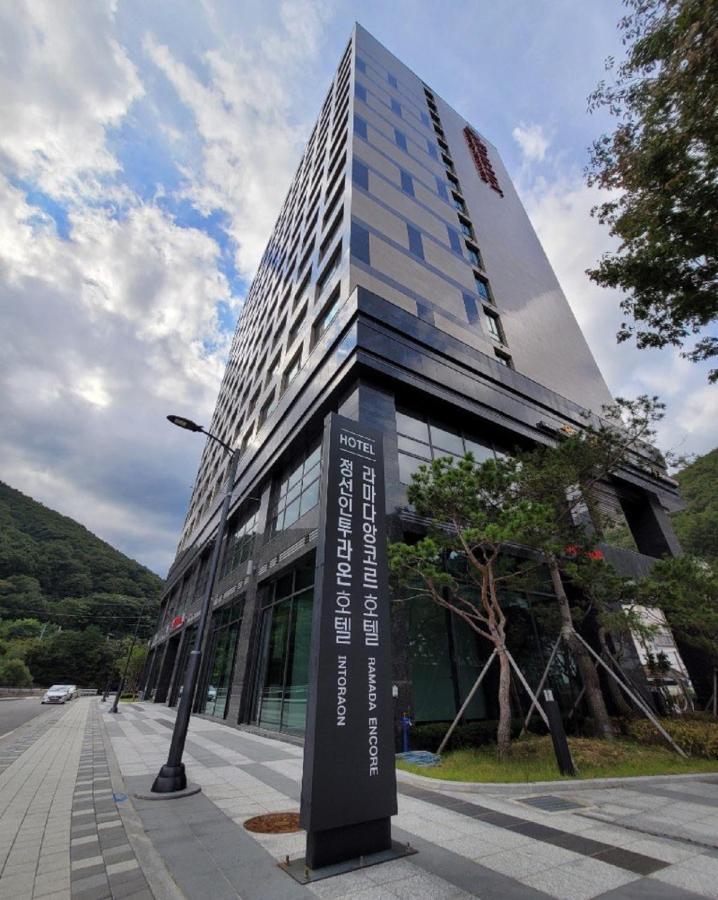 Jeongseon Intoraon Hotel Екстер'єр фото