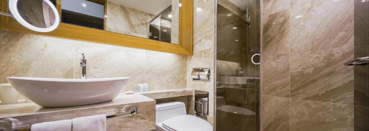 Jeongseon Intoraon Hotel Екстер'єр фото