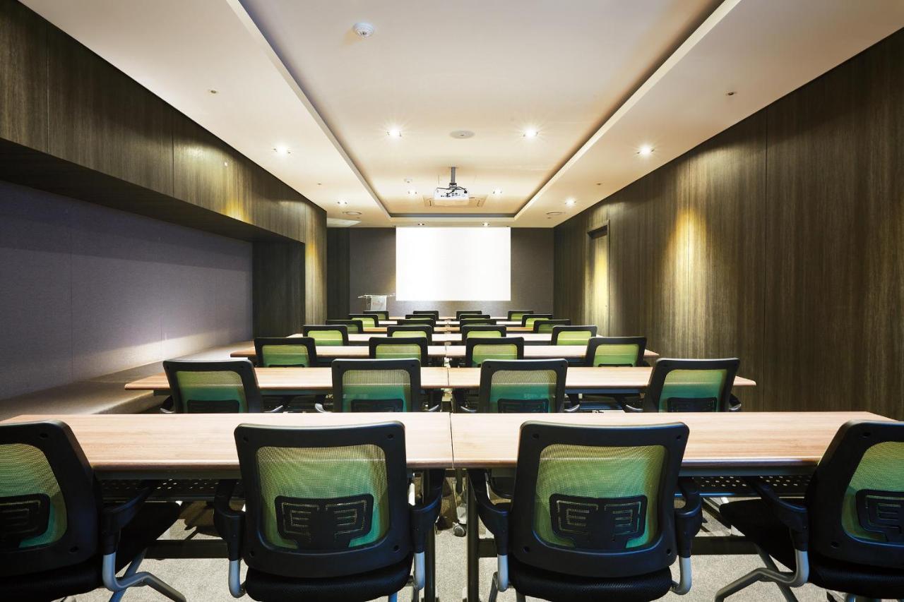 Jeongseon Intoraon Hotel Екстер'єр фото